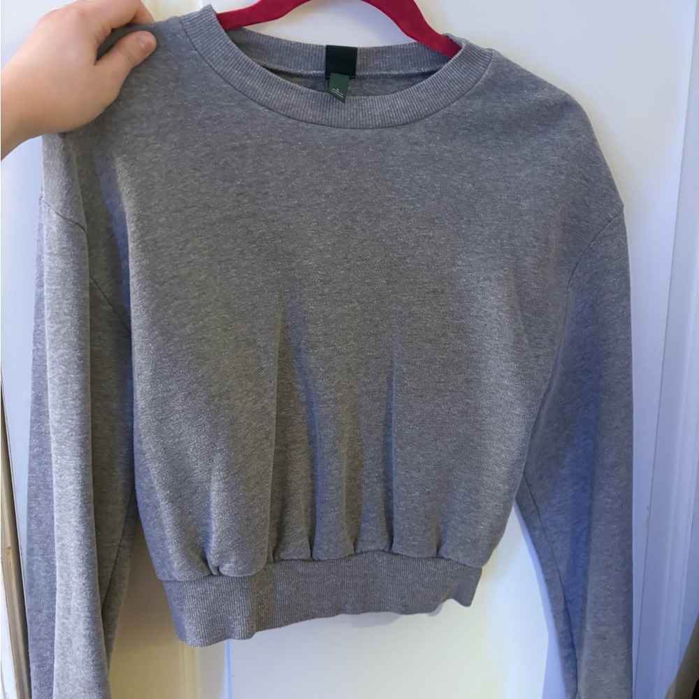 Gray Crewneck Sweatshirt